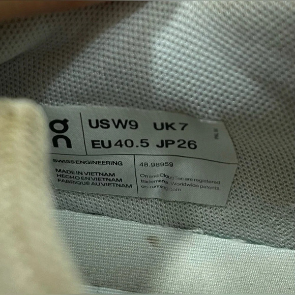 On Cloud The Roger Advantage White Pink CloudTech Lace Up Sneakers Size 9 - Picture 11 of 14